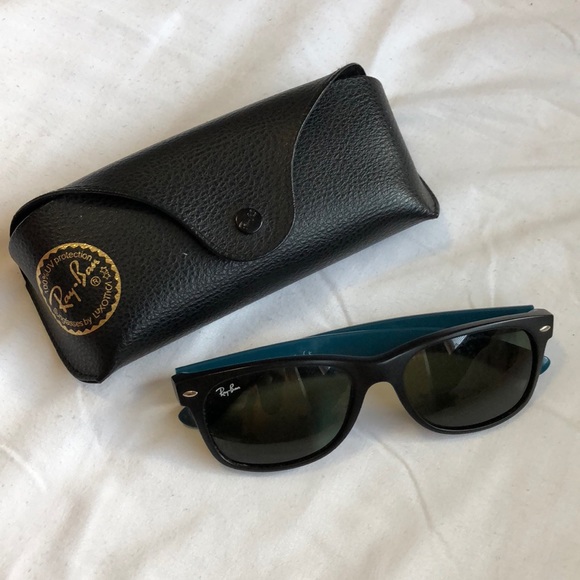 RAY-BAN WAYFARER - Picture 1 of 5